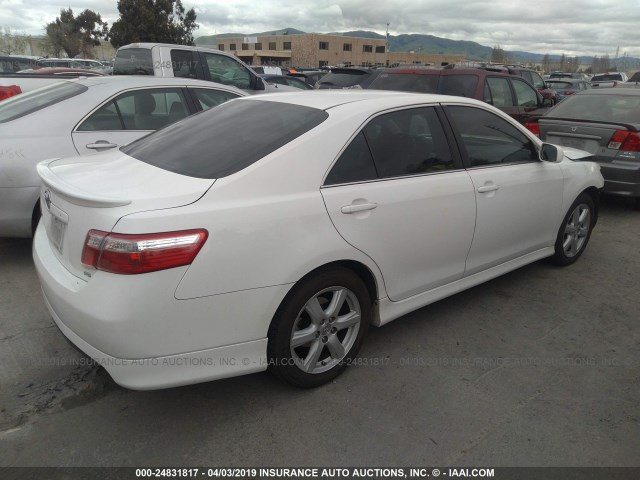 4T1BK46K89U591330 - 2009 TOYOTA CAMRY SE/LE/XLE WHITE photo 4