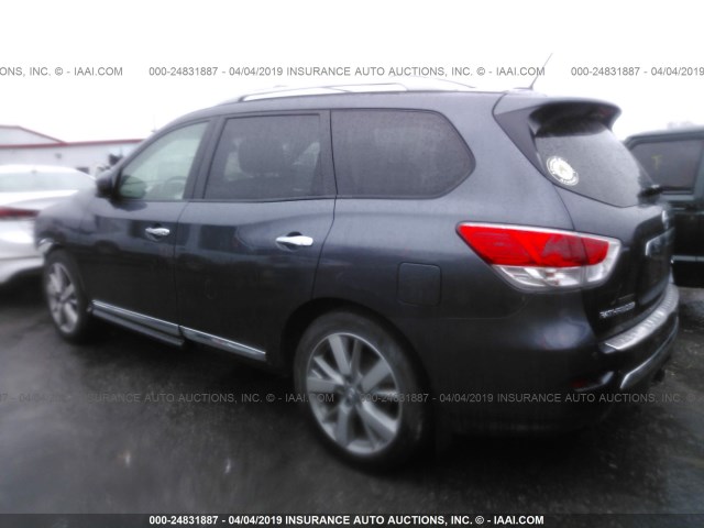 5N1AR2MM5DC670310 - 2013 NISSAN PATHFINDER S/SV/SL/PLATINUM GRAY photo 3