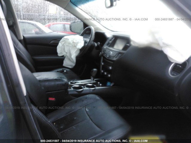 5N1AR2MM5DC670310 - 2013 NISSAN PATHFINDER S/SV/SL/PLATINUM GRAY photo 5