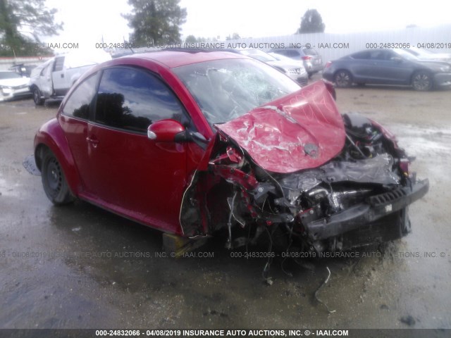 3VWPG3AG6AM015198 - 2010 VOLKSWAGEN NEW BEETLE Rot Foto 1