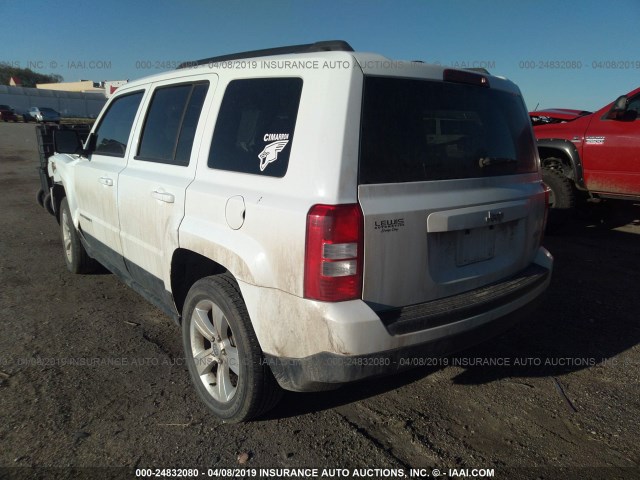 1C4NJPFA6HD148363 - 2017 JEEP PATRIOT LATITUDE WHITE photo 3