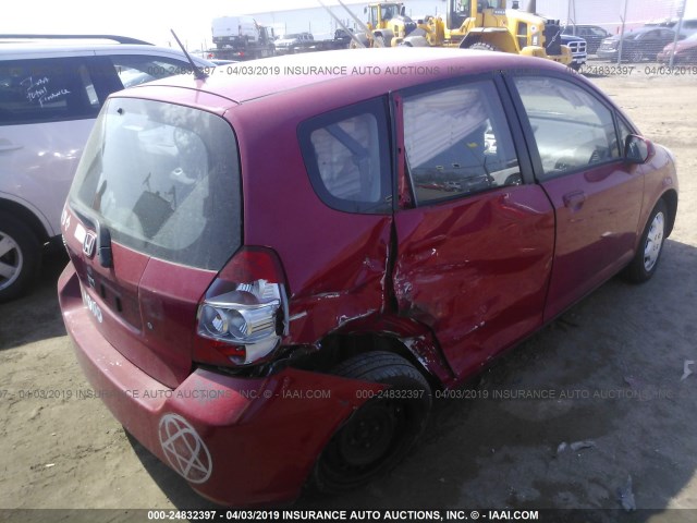 JHMGD37448S067101 - 2008 HONDA FIT RED photo 4