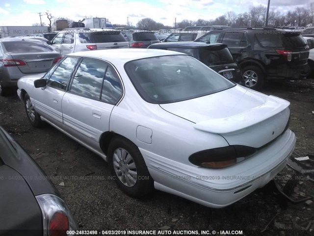 1G2HX52K4T4206367 - 1996 PONTIAC BONNEVILLE SE WHITE photo 3