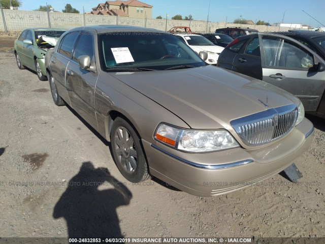 1LNHM82W85Y642283 - 2005 LINCOLN TOWN CAR SIGNATURE LIMITED GOLD photo 1