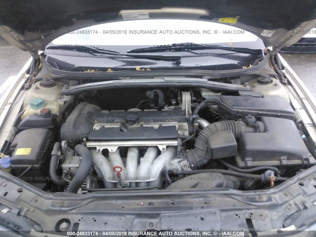 YV1RS61T332260327 - 2003 VOLVO S60 GOLD photo 10