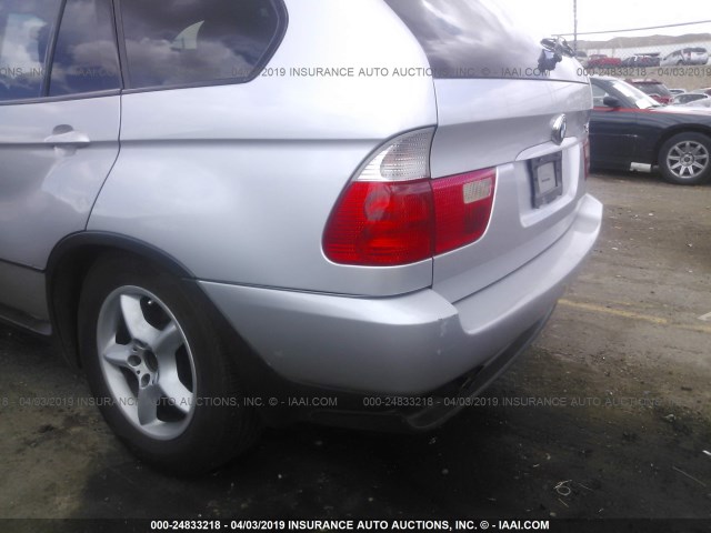 WBAFB33581LH16318 - 2001 BMW X5 4.4I SILVER photo 6