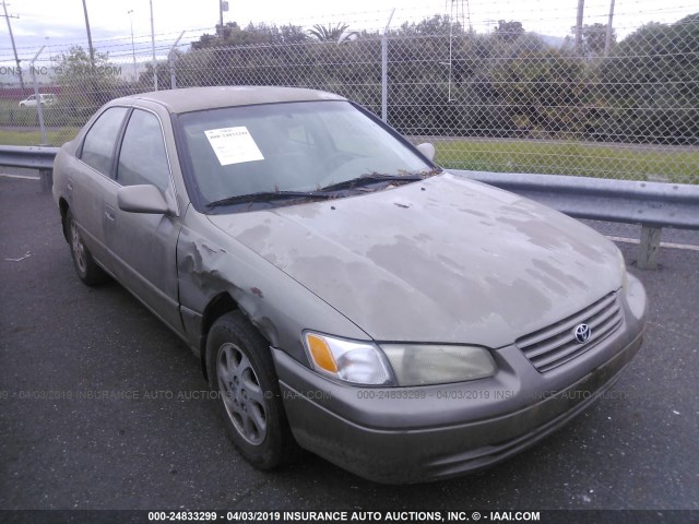 JT2BF28K6X0194531 - 1999 TOYOTA CAMRY LE/XLE Champagne photo 1
