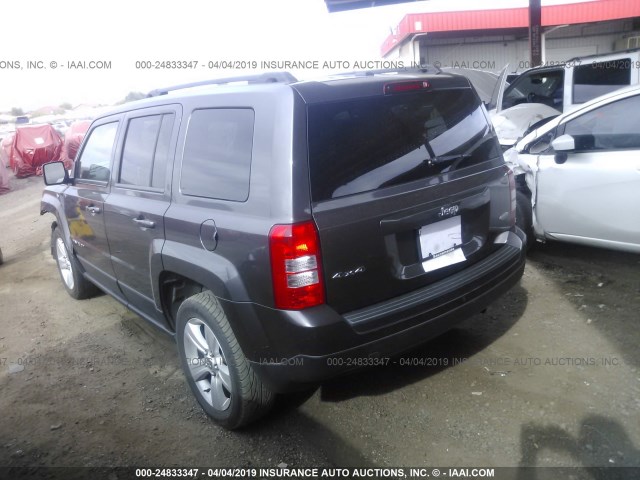 1C4NJRFB3GD594604 - 2016 JEEP PATRIOT LATITUDE BLACK photo 3