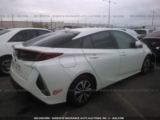 JTDKARFP0H3052480 - 2017 TOYOTA PRIUS PRIME  白色 照片 4