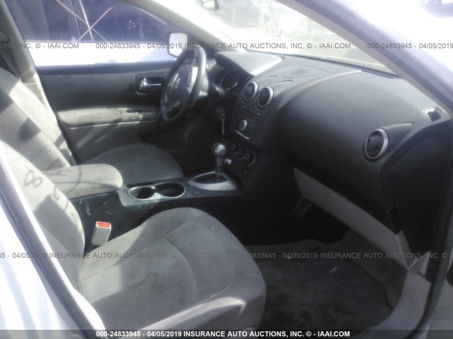 JN8AS5MV5DW130459 - 2013 NISSAN ROGUE S/SV SILVER photo 5