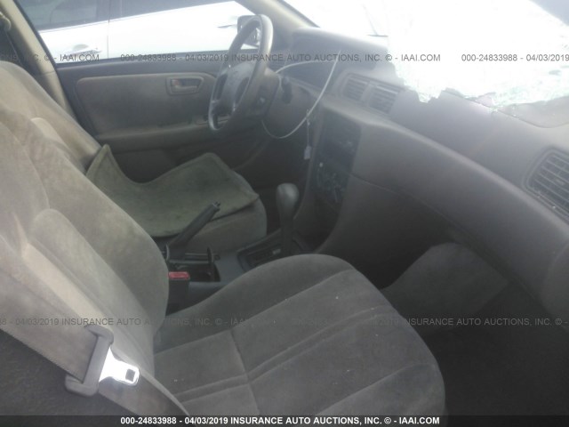 4T1BG28K9XU544484 - 1999 TOYOTA CAMRY CE/LE/XLE 金色 照片 5