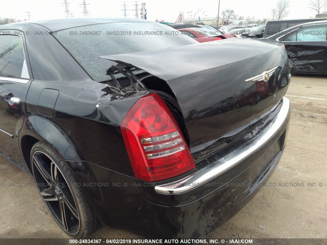 2C3LA63H96H455906 - 2006 CHRYSLER 300C BLACK photo 6