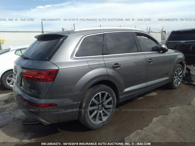 WA1LAAF76HD009420 - 2017 AUDI Q7 PREMIUM PLUS GRAY photo 4