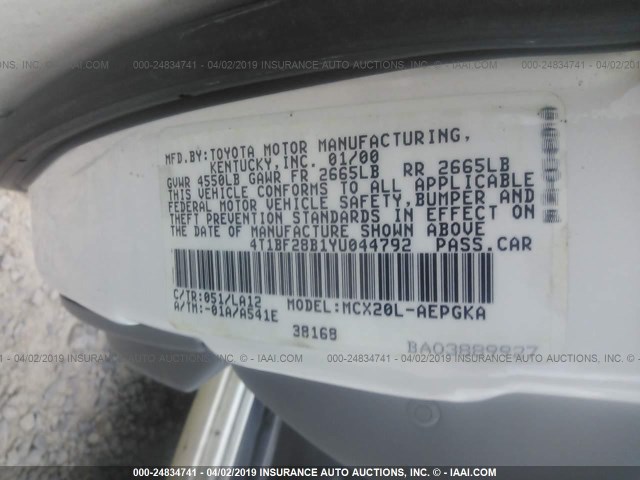 4T1BF28B1YU044792 - 2000 TOYOTA AVALON XL/XLS WHITE photo 9