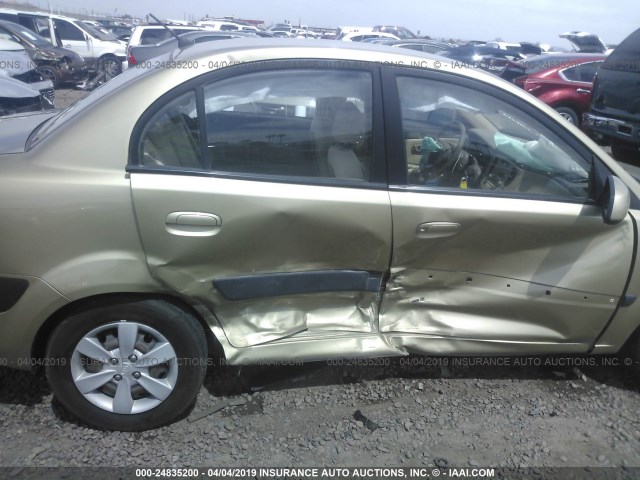 KNADE123486304454 - 2008 KIA RIO LX/SX GOLD photo 6