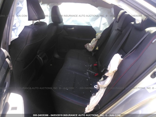 4T1BF1FK7FU901675 - 2015 TOYOTA CAMRY LE/XLE/SE/XSE 银色 照片 8
