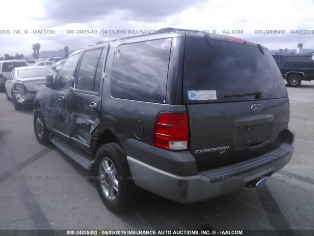 1FMRU15W83LB35269 - 2003 FORD EXPEDITION XLT GRAY photo 3