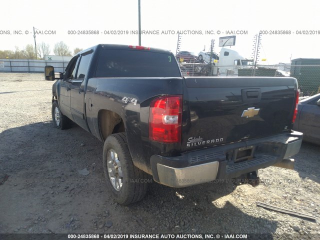 1GC1KXC81BF176922 - 2011 CHEVROLET SILVERADO K2500 HEAVY DUTY LT BLACK photo 3