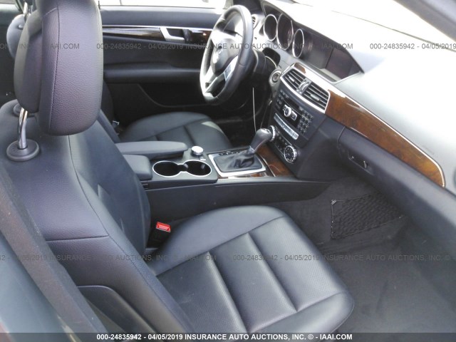 WDDGF4HB0EA914198 - 2014 MERCEDES-BENZ C 250 BLUE photo 5