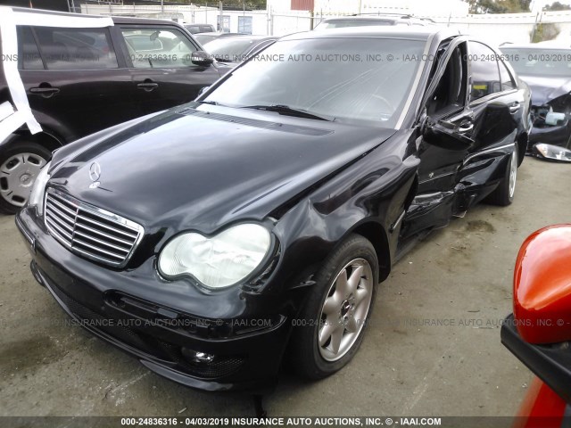 WDBRF61JX2F192865 - 2002 MERCEDES-BENZ C 240 BLACK photo 2