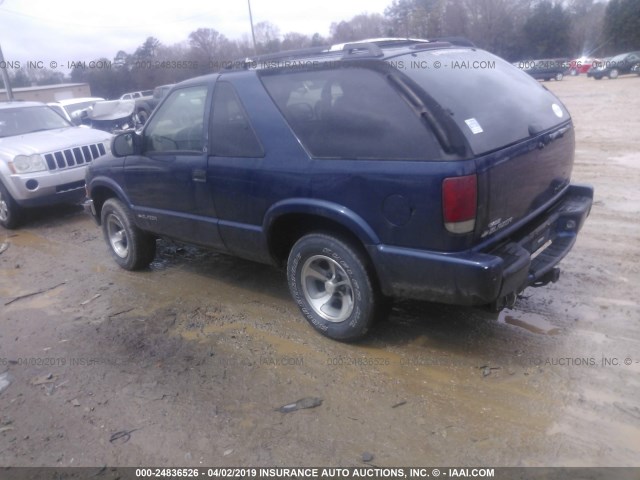 1GNCS18W41K263143 - 2001 CHEVROLET BLAZER BLUE photo 3