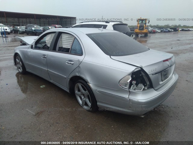 WDBUF56X18B228721 - 2008 MERCEDES-BENZ E 350 SILVER photo 3