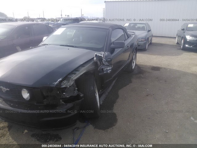 1ZVFT85H065207060 - 2006 FORD MUSTANG GT BLACK photo 6