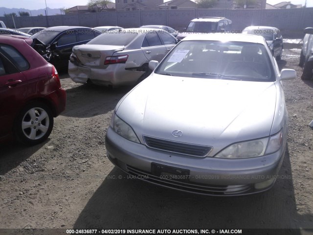 JT8BF28G7W5018381 - 1998 LEXUS ES 300 GOLD photo 6