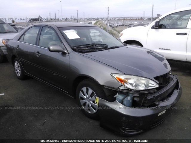 JTDBE32K640267188 - 2004 TOYOTA CAMRY LE/XLE Grau Foto 1