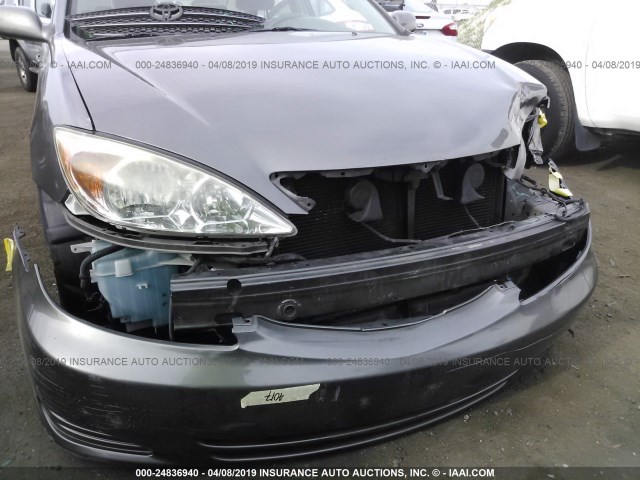 JTDBE32K640267188 - 2004 TOYOTA CAMRY LE/XLE Grau Foto 6