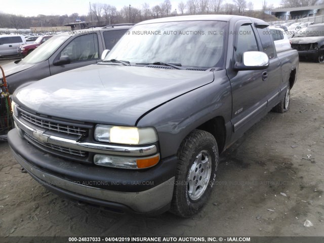 2GCEC19T611296227 - 2001 CHEVROLET SILVERADO C1500 GRAY photo 2