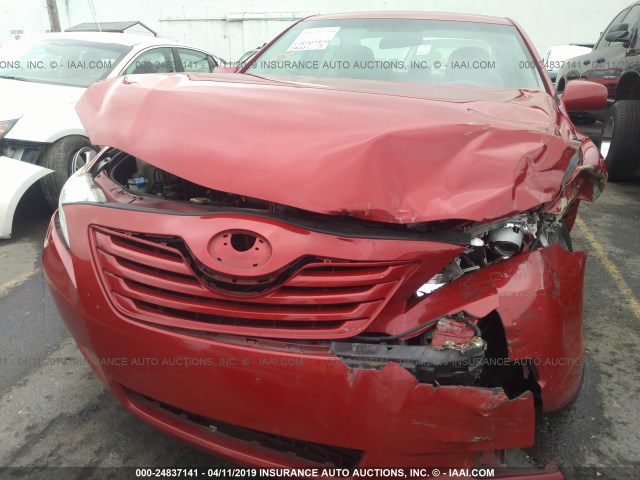 4T1BE46K69U340104 - 2009 TOYOTA CAMRY SE/LE/XLE RED photo 6