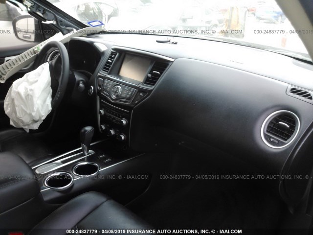 5N1AR2MNXFC710490 - 2015 NISSAN PATHFINDER S/SV/SL/PLATINUM BLUE photo 5