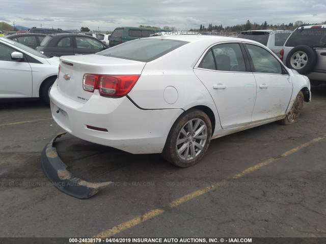 1G11D5SL9FU113811 - 2015 CHEVROLET MALIBU 2LT WHITE photo 4