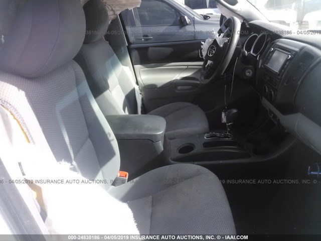 5TFTX4CN8FX049244 - 2015 TOYOTA TACOMA ACCESS CAB თეთრი ფოტო 5