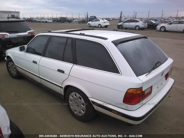 WBAHJ6318NGD21855 - 1992 BMW 525 I AUTOMATIC WHITE photo 3