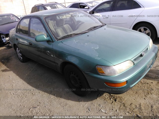 1NXBB02E9VZ516509 - 1997 TOYOTA COROLLA DX GREEN photo 1