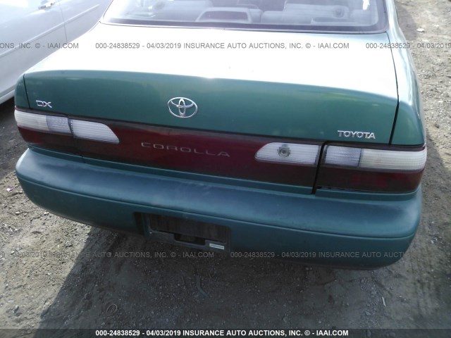 1NXBB02E9VZ516509 - 1997 TOYOTA COROLLA DX GREEN photo 6