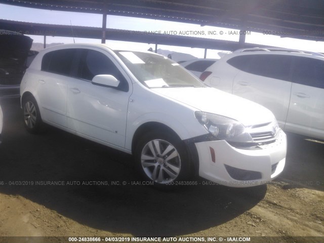 W08AT671985054708 - 2008 SATURN ASTRA XR WHITE photo 1