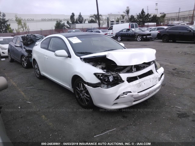 JTKDE167X80261153 - 2008 TOYOTA SCION TC WHITE photo 1