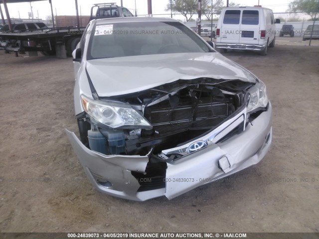 4T1BD1FK7CU011887 - 2012 TOYOTA CAMRY HYBRID/LE/XLE SILVER photo 6