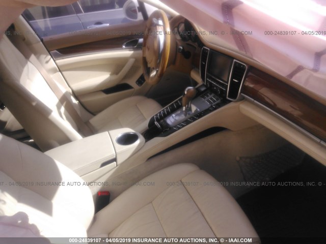 WP0AB2A7XCL060750 - 2012 PORSCHE PANAMERA S/4 WHITE photo 5