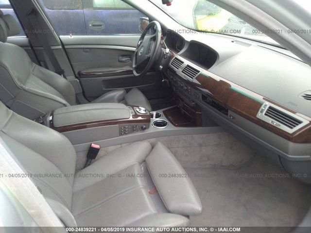 WBAGL63402DP60686 - 2002 BMW 745 I SILVER photo 5