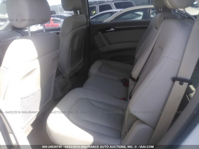 WA1LMAFE2BD002395 - 2011 AUDI Q7 WHITE photo 8