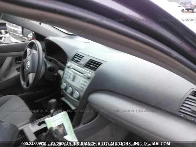 4T1BE46K79U369935 - 2009 TOYOTA CAMRY SE/LE/XLE 灰色 照片 5