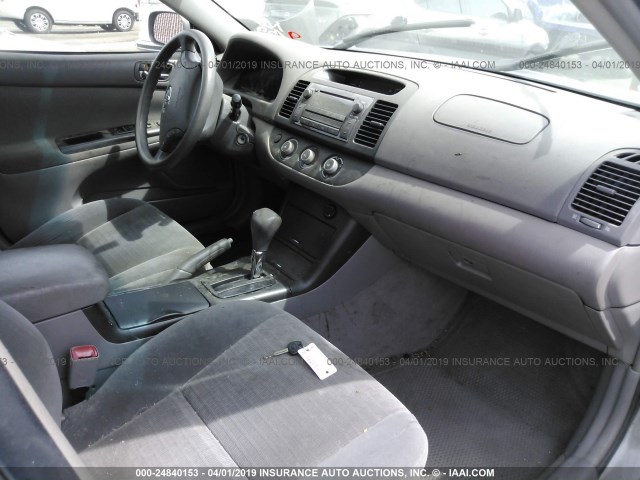 4T1BE32K36U670875 - 2006 TOYOTA CAMRY LE/XLE/SE GRAY photo 5