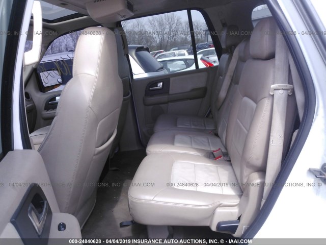 1FMFU18L84LA02677 - 2004 FORD EXPEDITION EDDIE BAUER WHITE photo 8