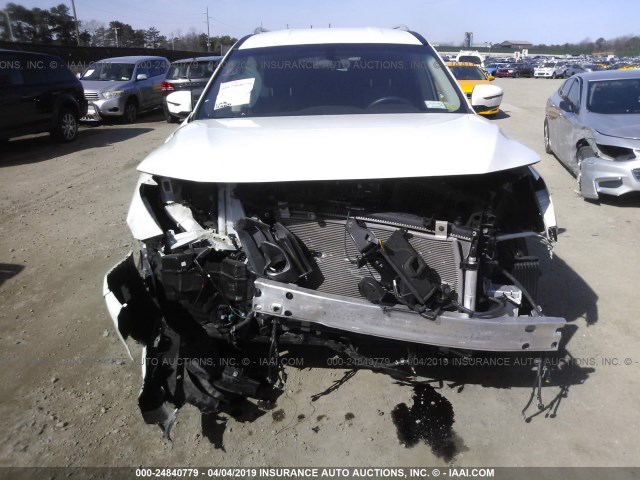 5N1DR2MM3HC682717 - 2017 NISSAN PATHFINDER S/SV/SL/PLATINUM WHITE photo 6