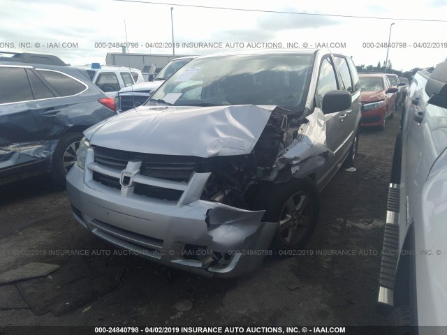 1D8HN44E49B520061 - 2009 DODGE GRAND CARAVAN SE SILVER photo 2