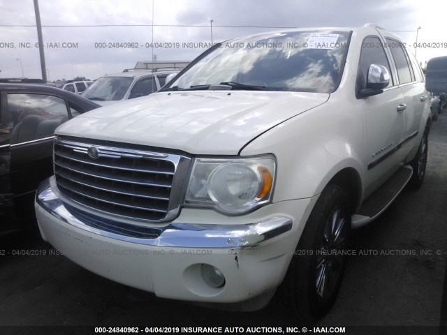 1A8HW58218F125336 - 2008 CHRYSLER ASPEN LIMITED WHITE photo 2